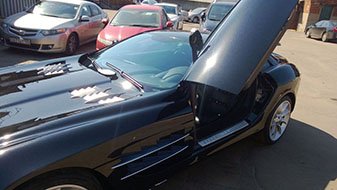 Восстановление лакокрасочного покрытия на автомобиле Maclaren - REFILLER